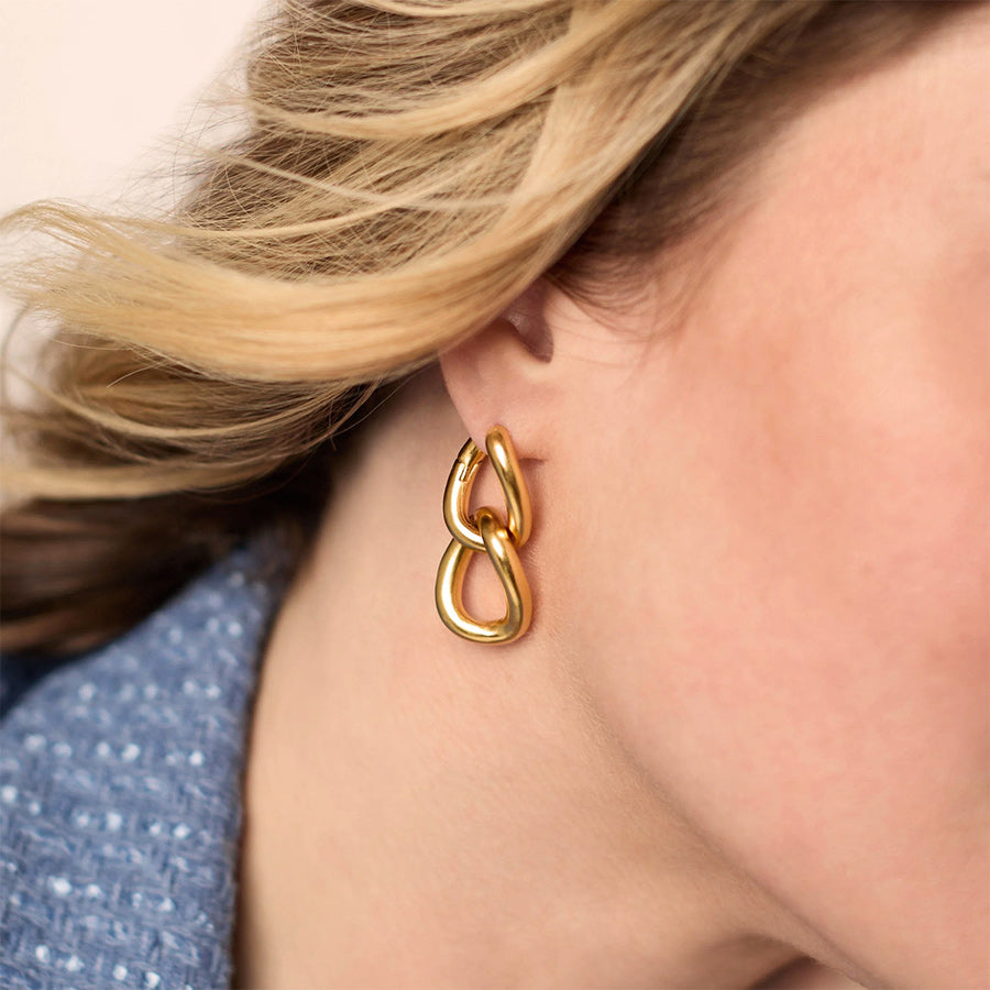 Isla Hoops in Gold